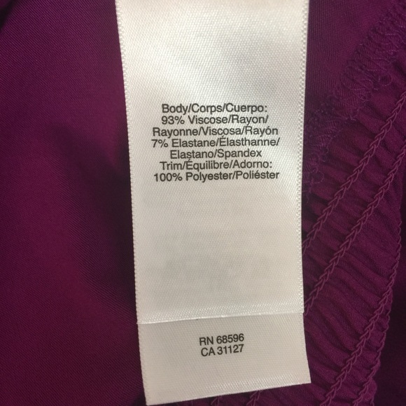 DKNY Short Sleeve Smocking Detail Top Size S - Picture 6 of 8